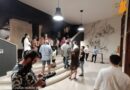 “La danza delle muse” nella Hall del Cinema Italia. Opera di Giuliano Macca.
