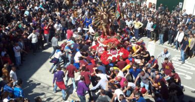 GIOIA…GIOIA… E’ PASQUA! L’UOMU VIVU PER LE STRADE DI SCICLI. FINO ALLE 3 DI LUNEDì-