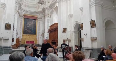 Palomares grande esecutore, con il suo violino chiude il “Filinona Festival”